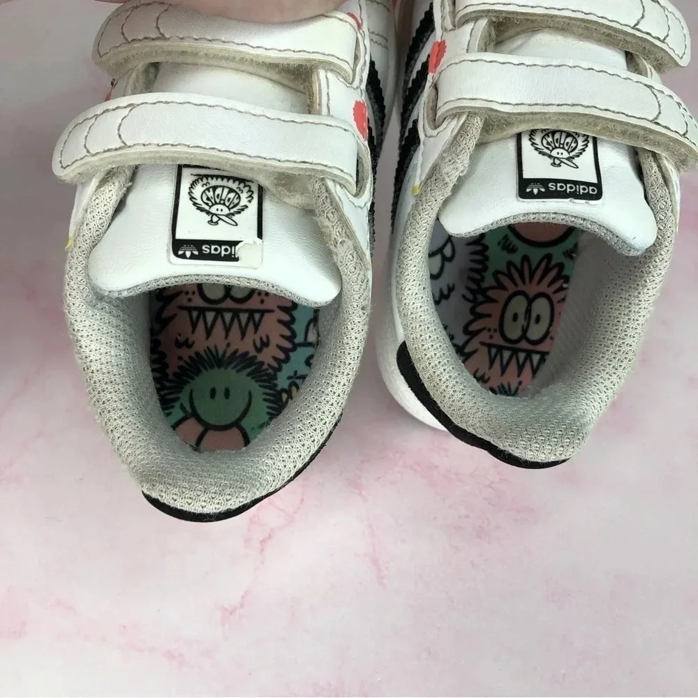 Adidas x Kevin Lyons sneakers‎ Superstar Monster Art size 4 infant
